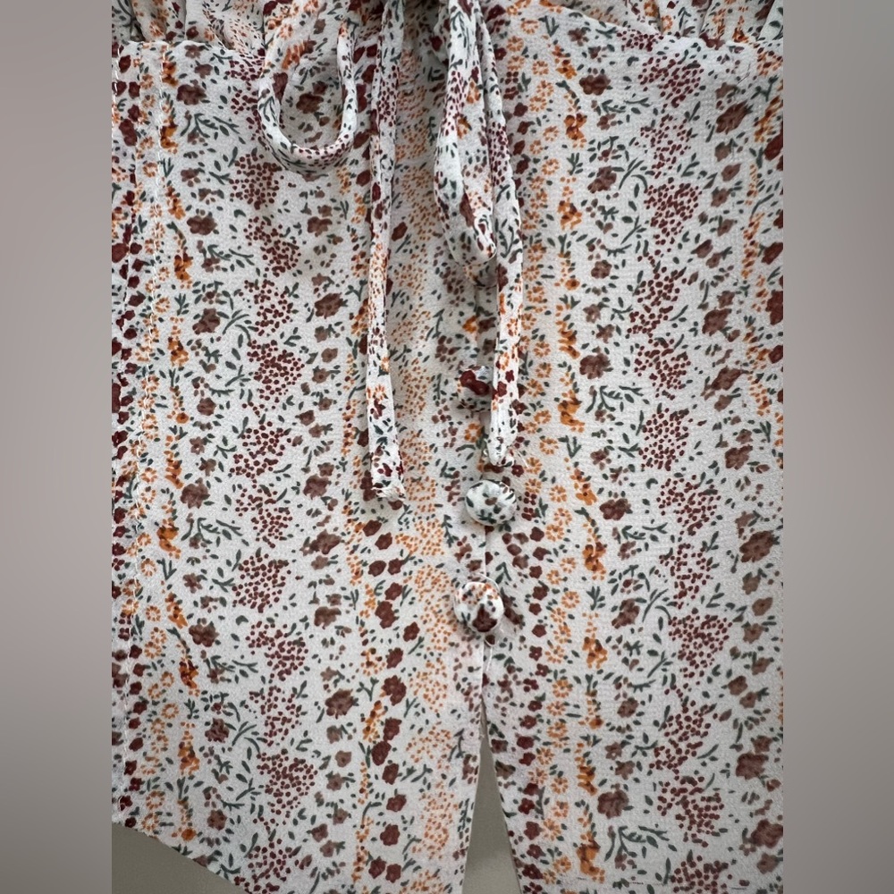 Molly Green Floral Crop Top - Picture 5 of 10